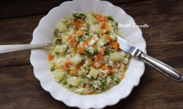 Risoto Primavera de legumes leve e saudável Monta Encanta