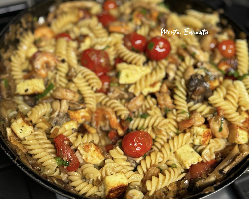 macarrão na manteiga caramelizada